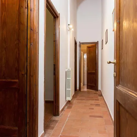 Castello Di Fezzana * 몬테스페르톨리