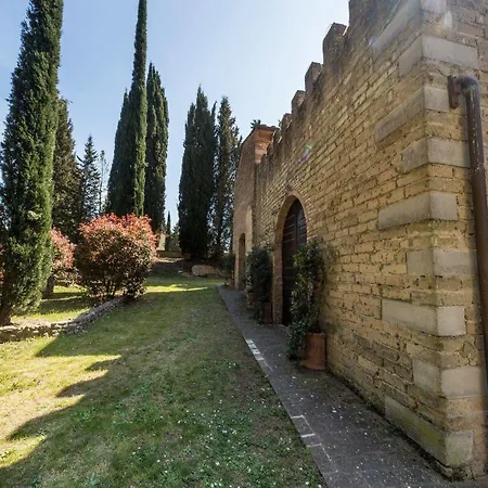 Castello Di Fezzana * 몬테스페르톨리