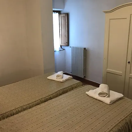Castello Di Fezzana 아파트 몬테스페르톨리