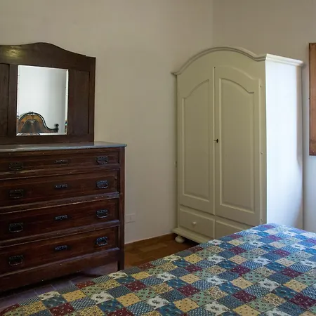 Castello Di Fezzana Apartment *